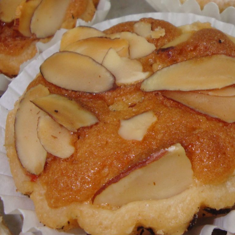 swiss-pastry-shop-bahamas-almond-cookie